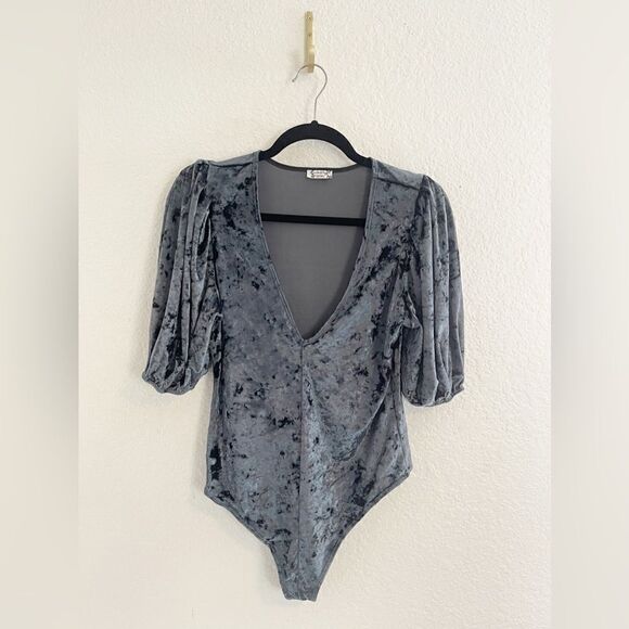 Free People  Bodysuit DON'T YOU WISH velvet BODYSUIT NWOT small. New - Picture 6 of 12